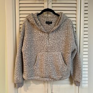 LOVE TREE, GIRLS, SHERPA, QUARTER-ZIP HOODIE WITH FRONT POUCH POCKET. SIZE S